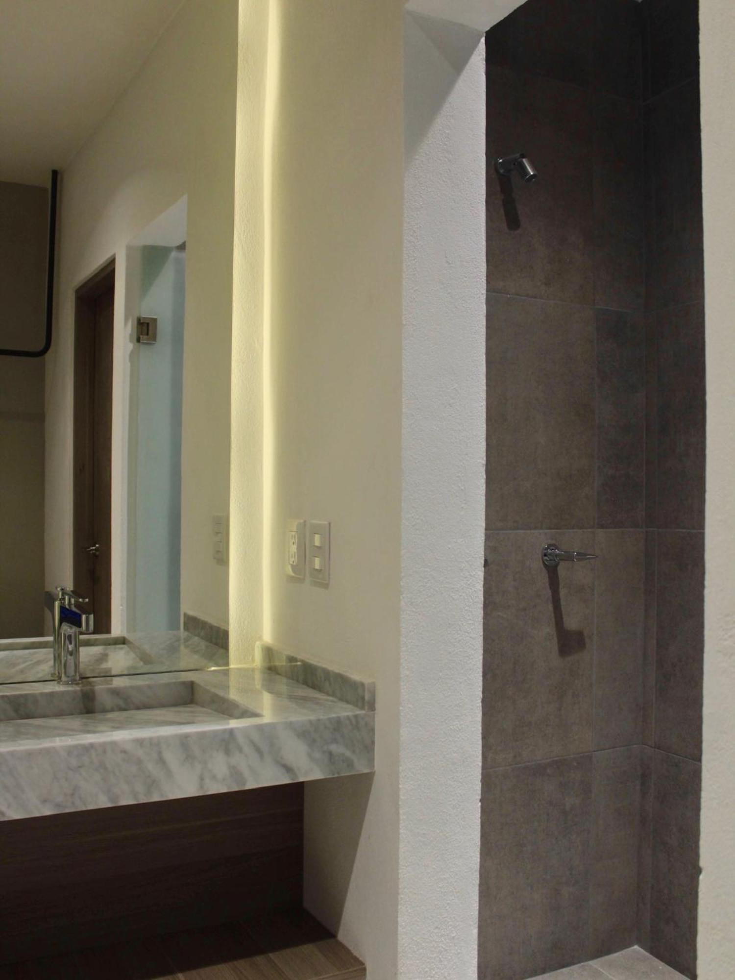 Hotel Blanco Pachuca Екстериор снимка